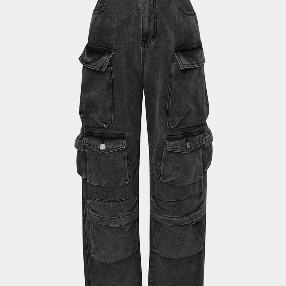 Multi Pocket Rolled Hem Wide Leg Cargo Jeans